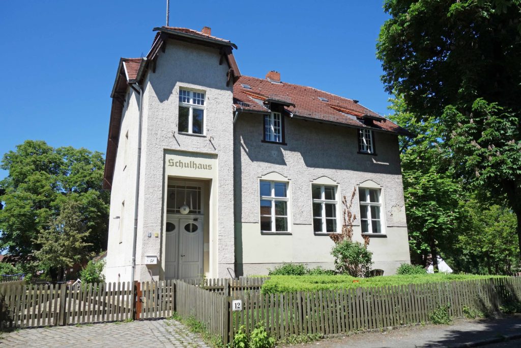 Schulhaus in Alt-Lübars