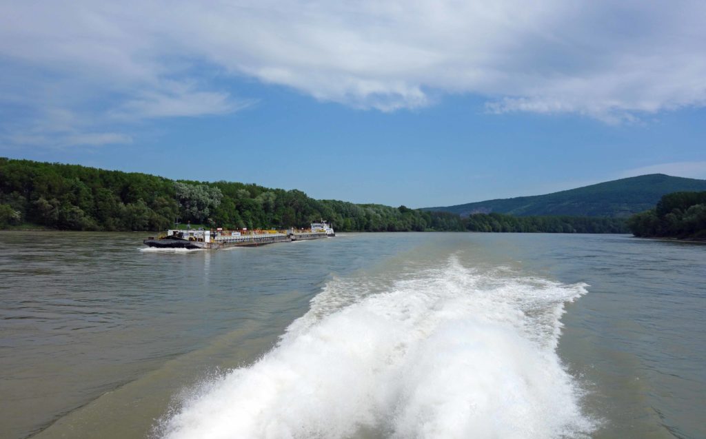 Rasantes Speedboot Twin City Liner
