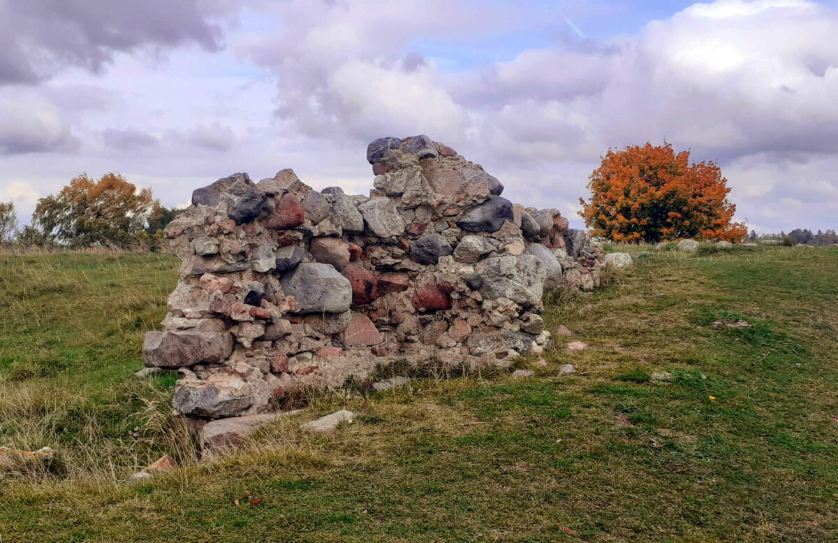 Hovgården: der Königshof der Wikinger