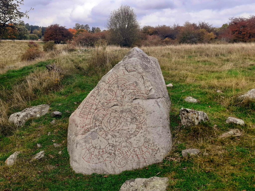 Runenstein in Hovgården
