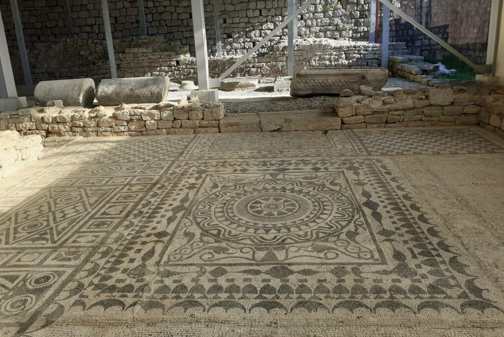 Römisches Mosaik in Risan