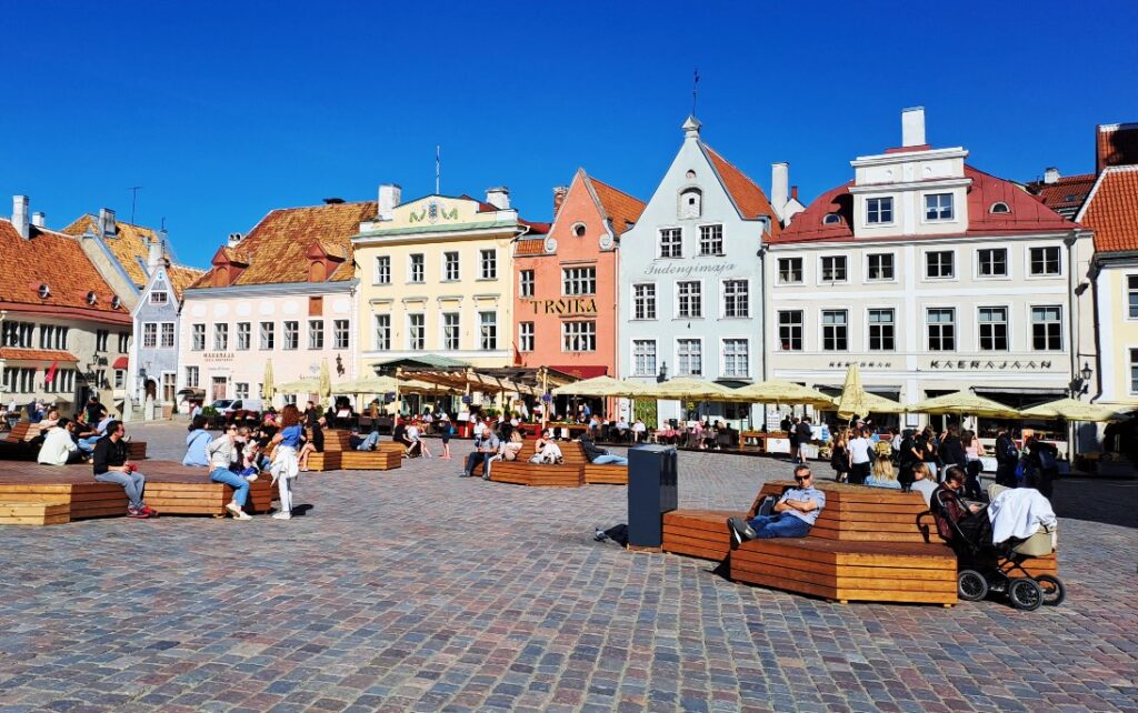 Der Rathausplatz in Tallinn