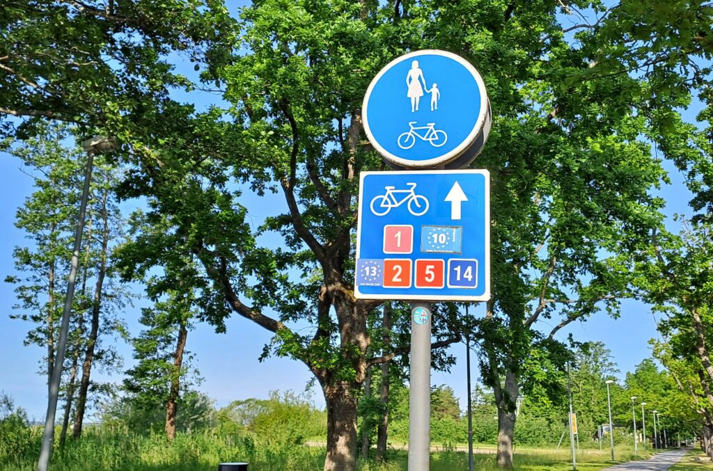 Wegweiser für Estland Radreise