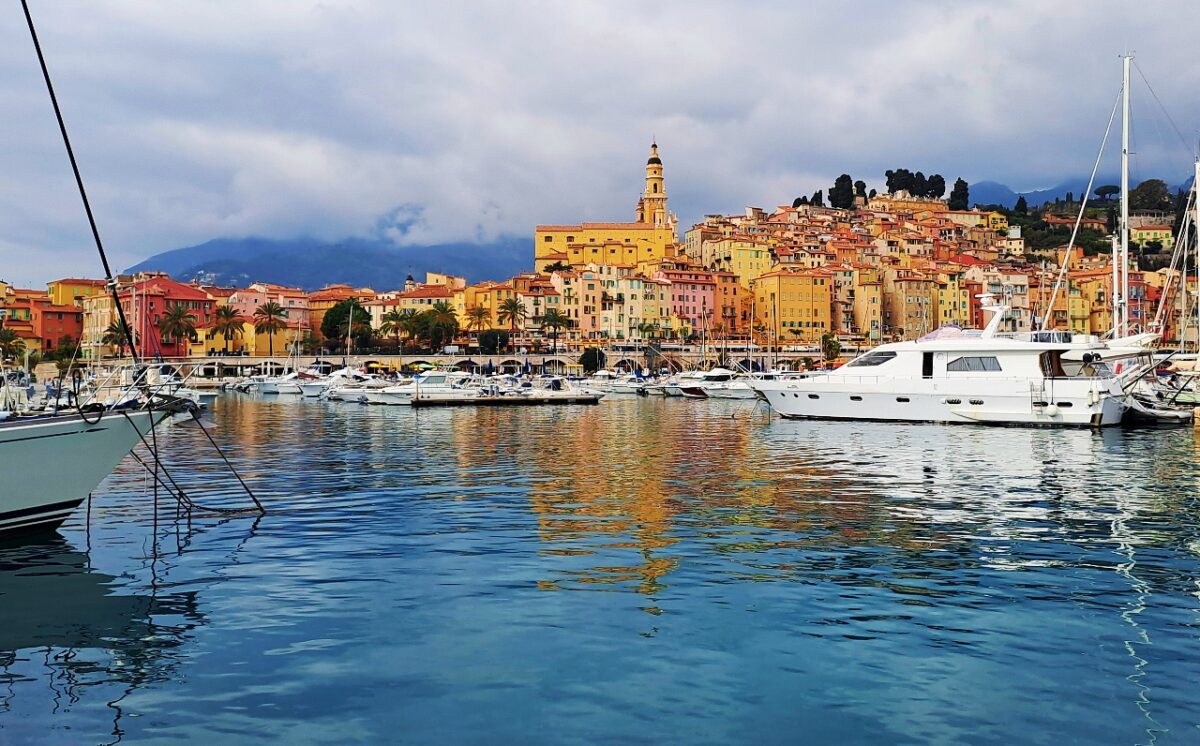 Menton an der Côte d'Azur
