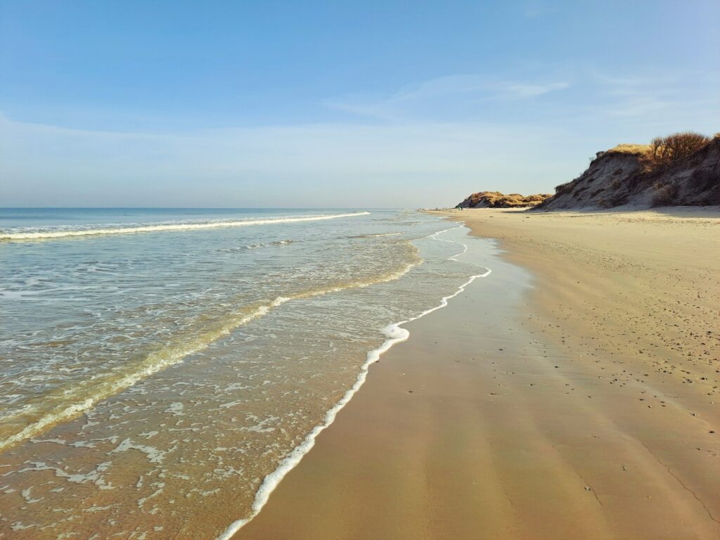 Weiter Nordseestrand am Billriff