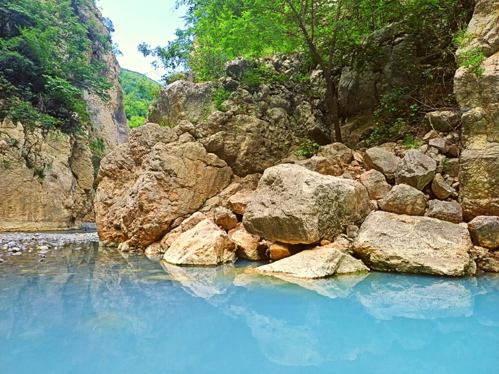 Thermalwasser in der Holta Schlucht