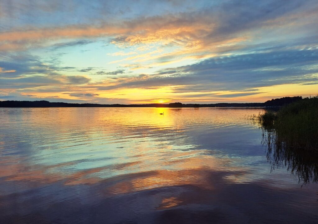 Traumhafter Sonnenuntergang in Uusikaupunki
