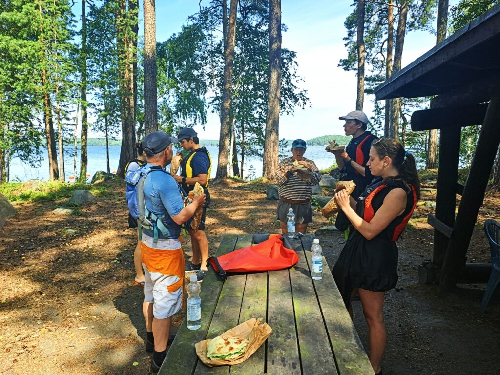 Picknick auf Itäinen Villaluoto