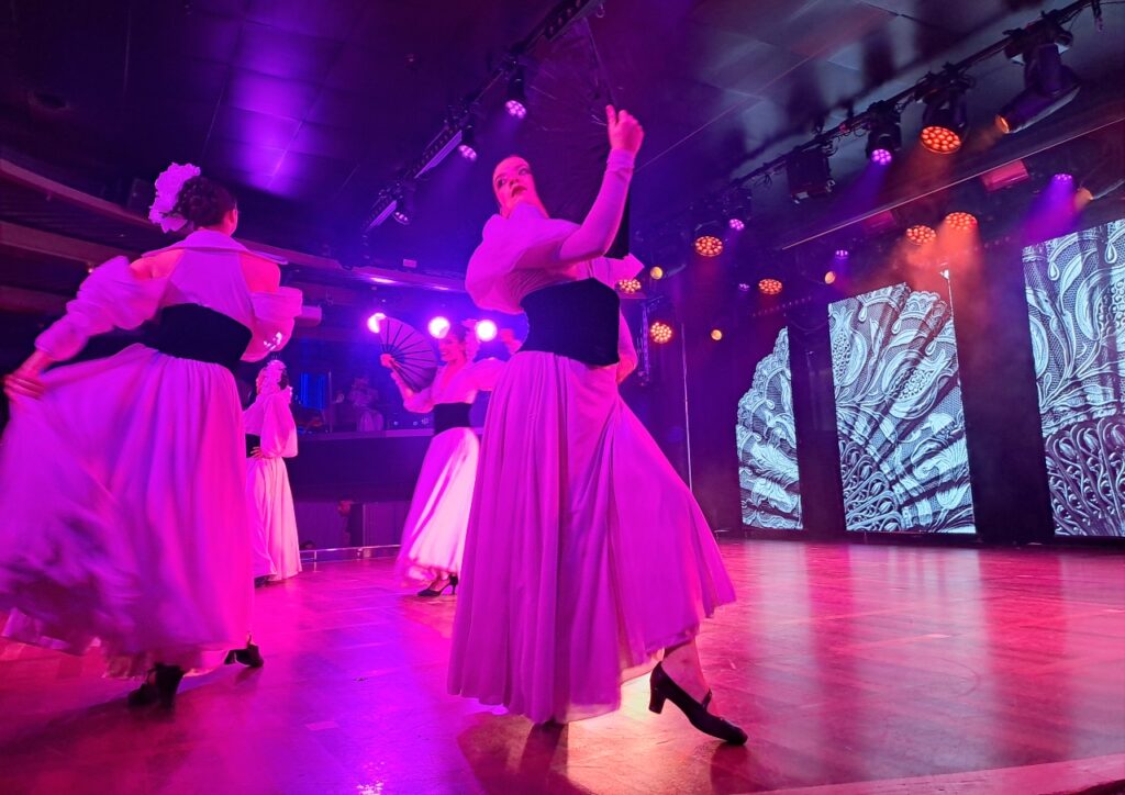 Die Marcos Ayala Dance Company