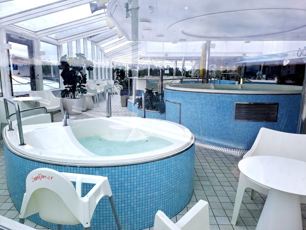 Whirlpools im Sunflower Oasis Spa